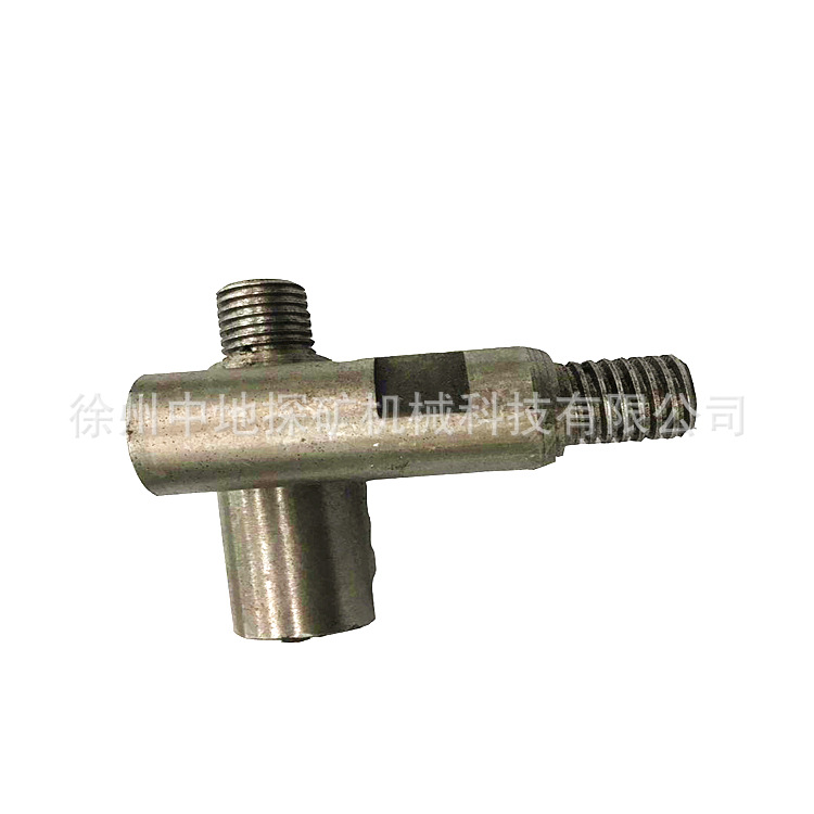 �@�U׃�����^